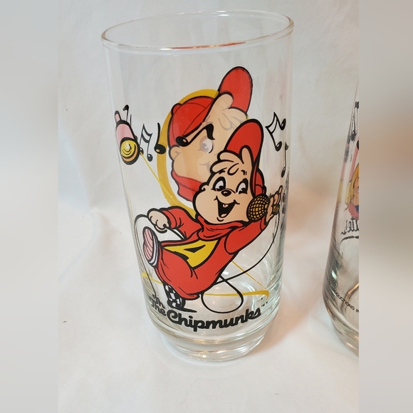 The Chipmunks Alvin & Chippettes Vtg 1985 Tumbler Glasses Retro MCM - Picture 3 of 8